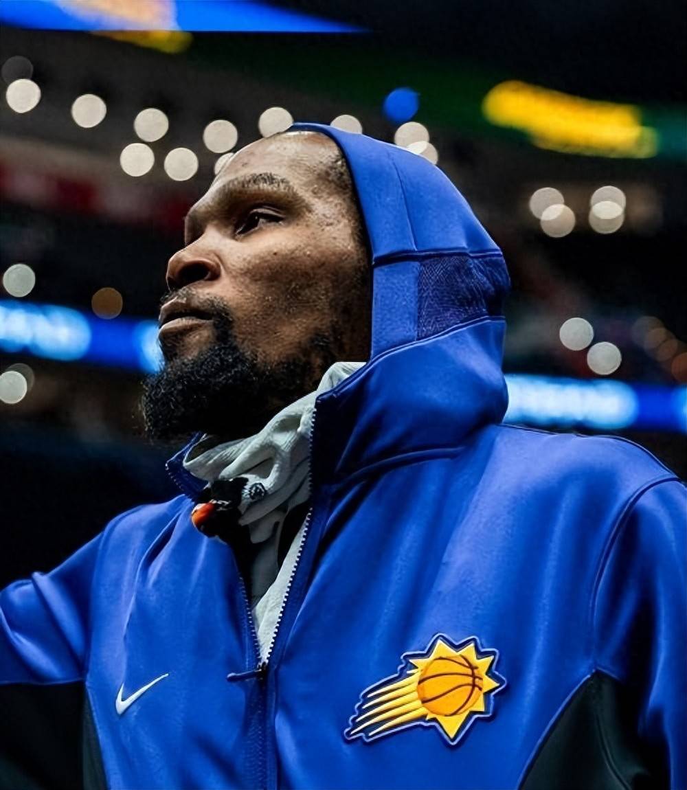 戴维斯的三 戴维斯的三