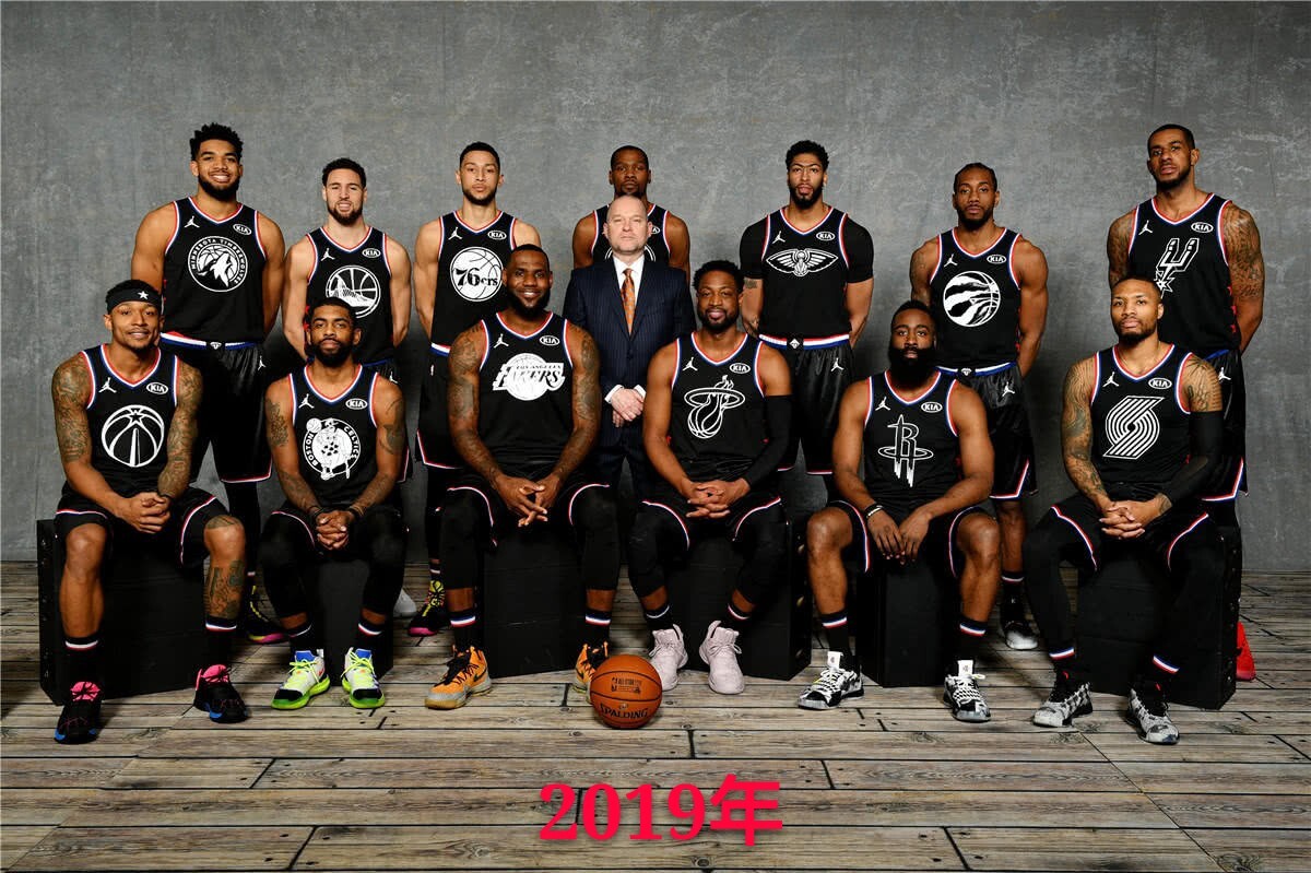 刘易斯在边 刘易斯在边