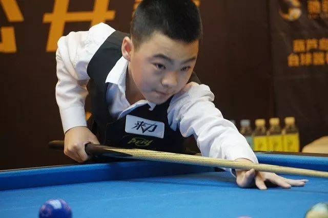 他的出色发 他的出色发